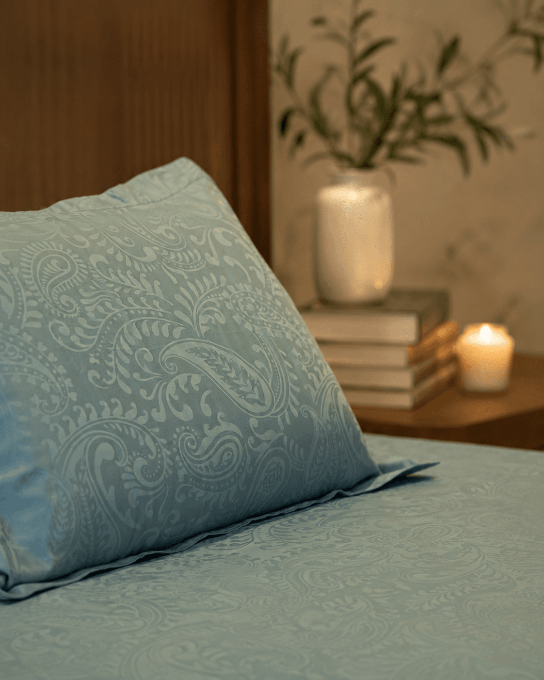 Jacquard Floral Bedsheet - Blue