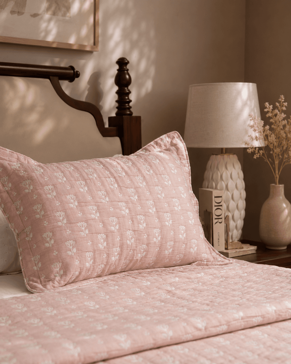 Jacquard Floral Print Bedcover - Pink