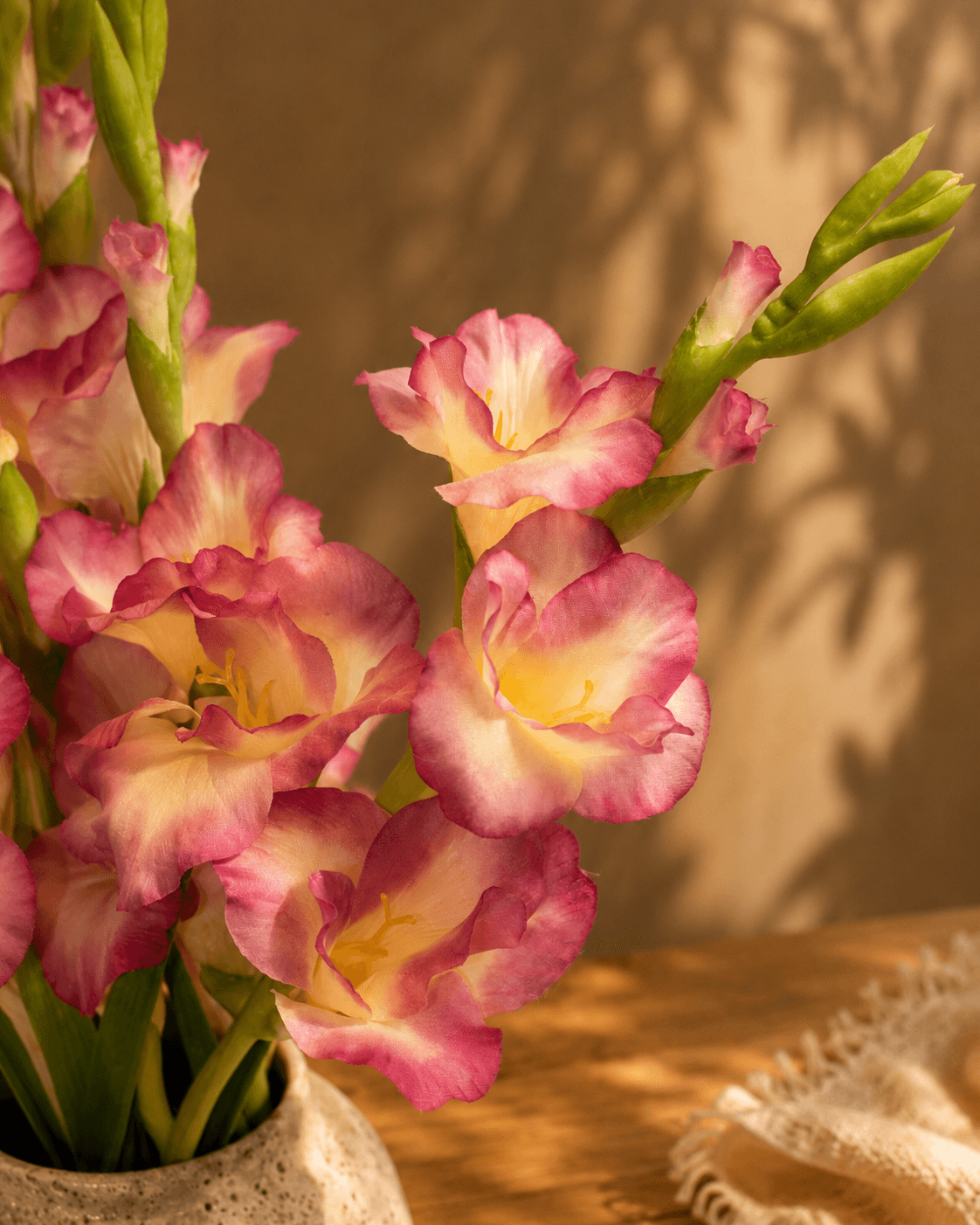 Faux/Artificial Plants and Flowers