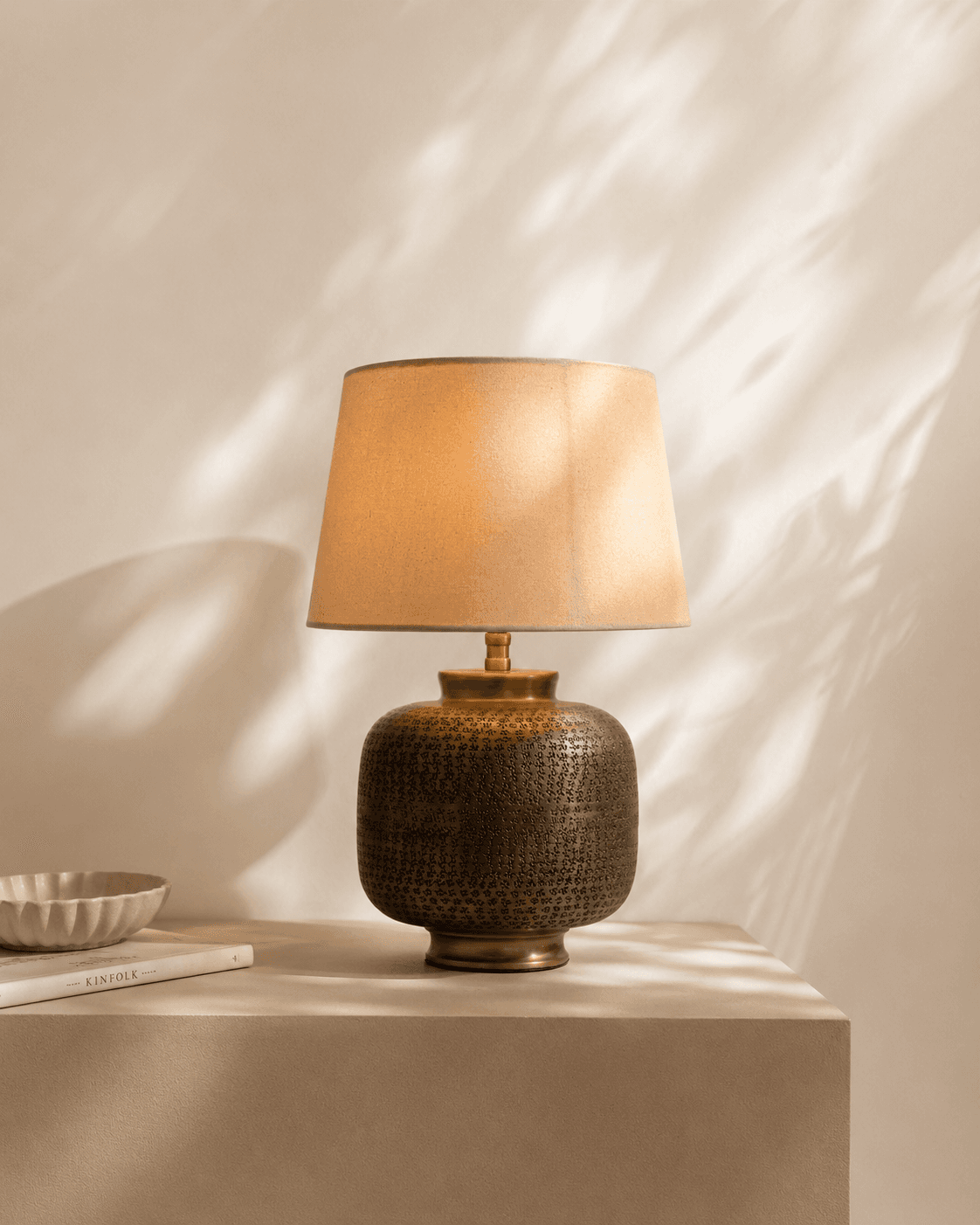 Kurduri Texture Table Lamp
