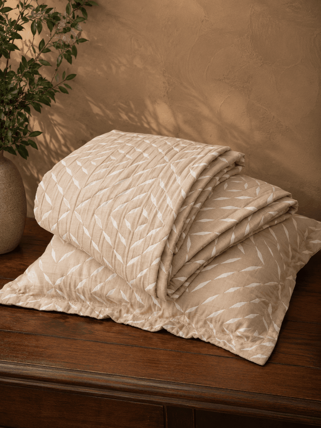 Jacquard Diamond Design Bed Cover - Beige