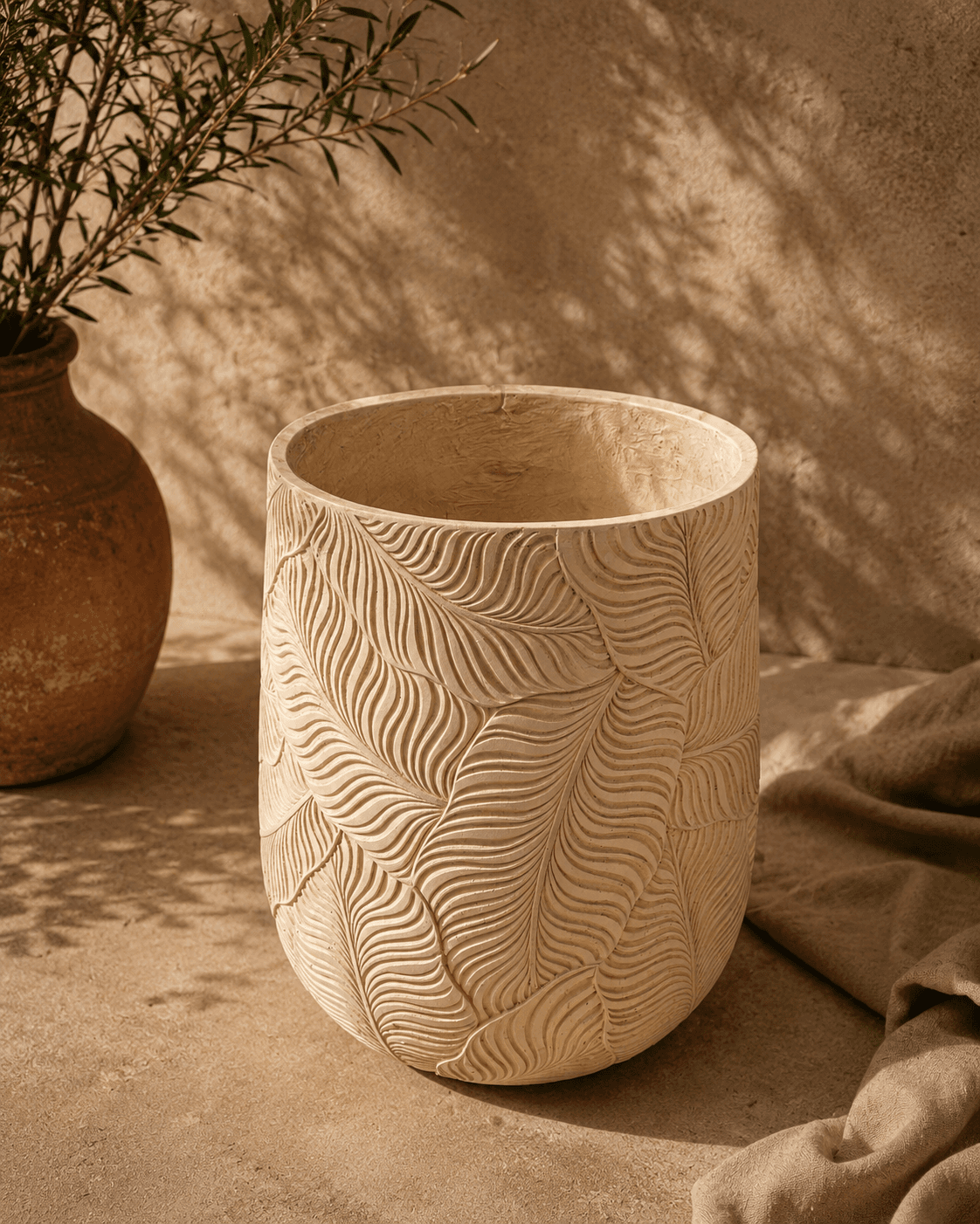 Leaf Clay Planter - Large