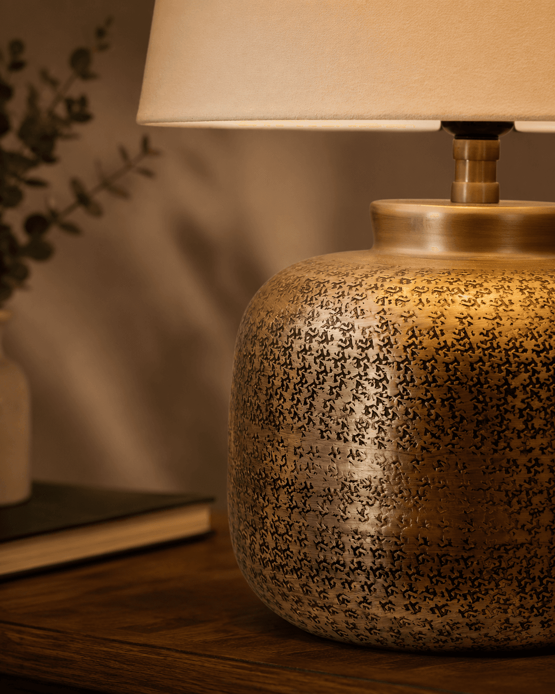 Kurduri Texture Table Lamp