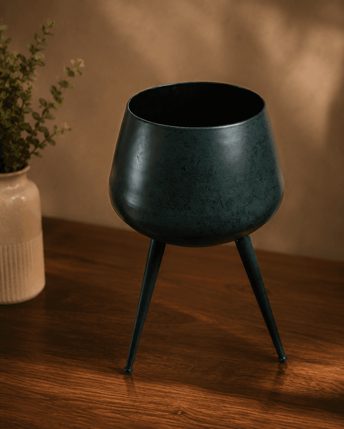 Mercury Finish Planter with Stand