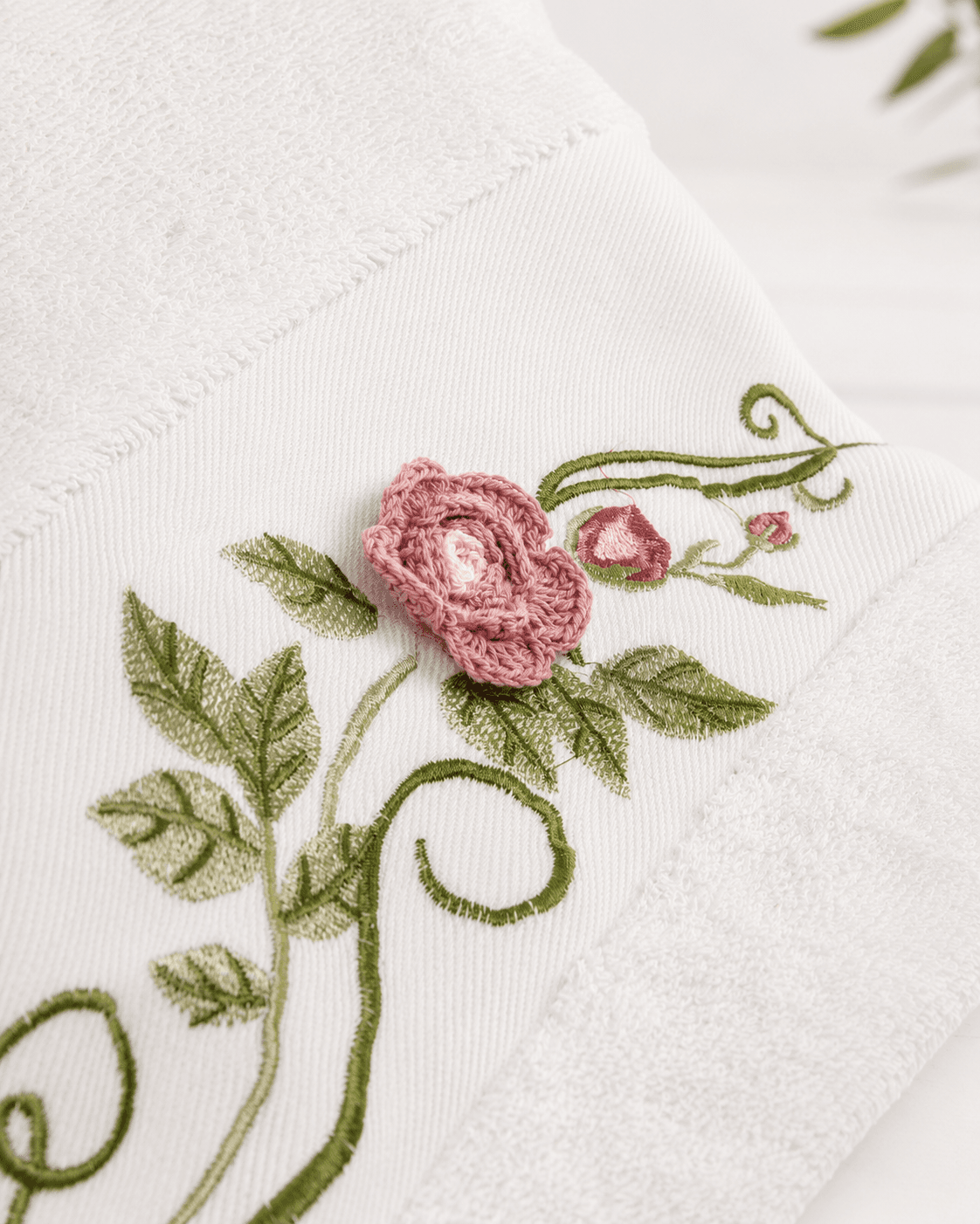 Bamboo Cotton Embroidery White Bath Towel